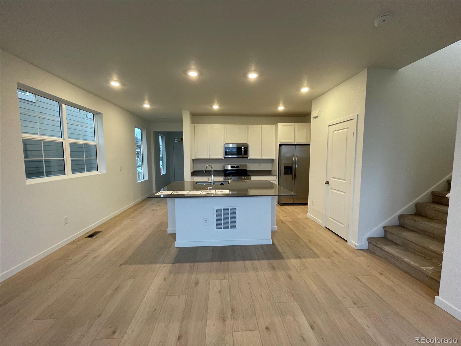 CMA Image for 6739  juniper drive,Thornton, Colorado