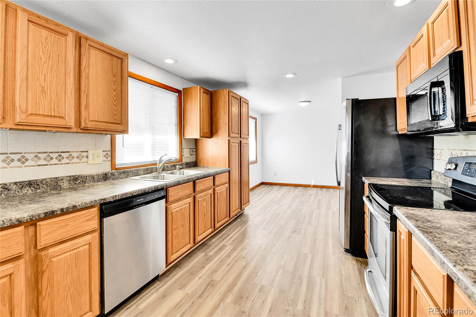MLS Image #16 for 363 s owens street,byers, Colorado
