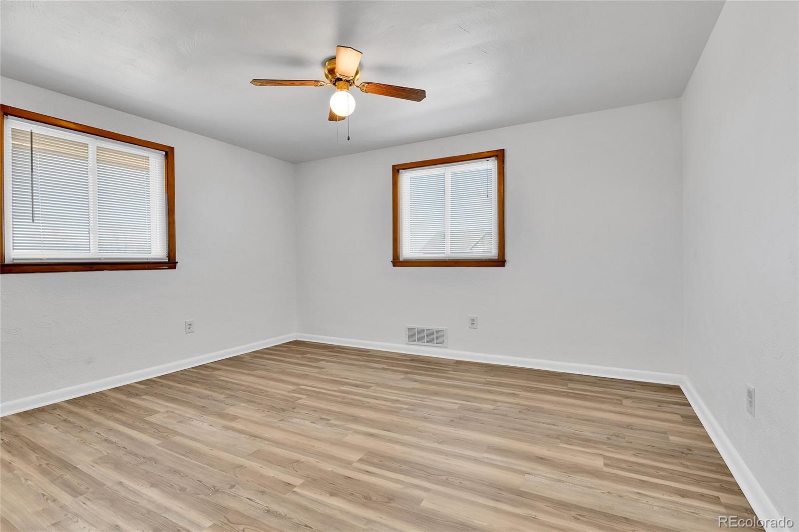 MLS Image #19 for 363 s owens street,byers, Colorado