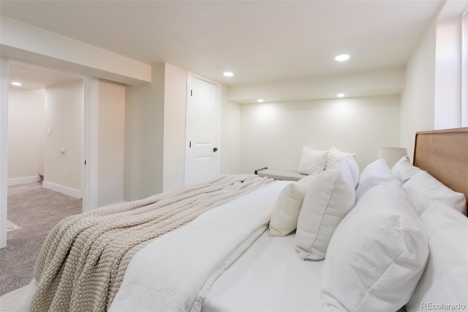 MLS Image #15 for 3779 s cherokee street,englewood, Colorado