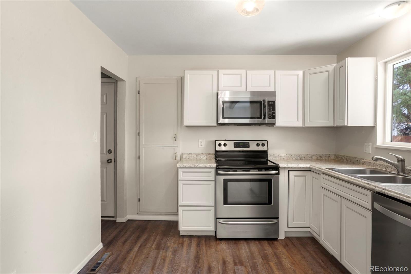 MLS Image #13 for 4730  shadowglen drive ,colorado springs, Colorado