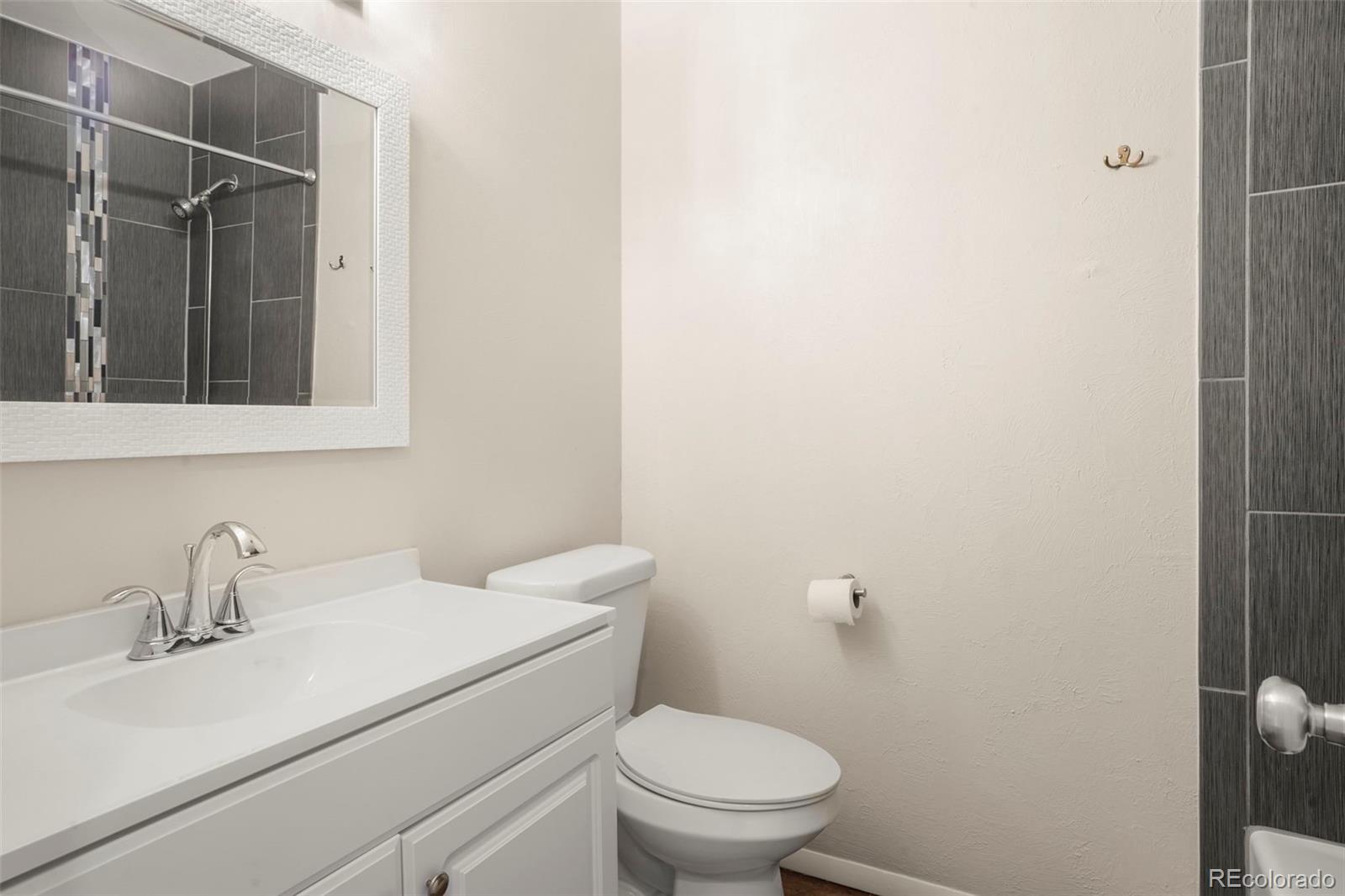 MLS Image #17 for 4730  shadowglen drive ,colorado springs, Colorado