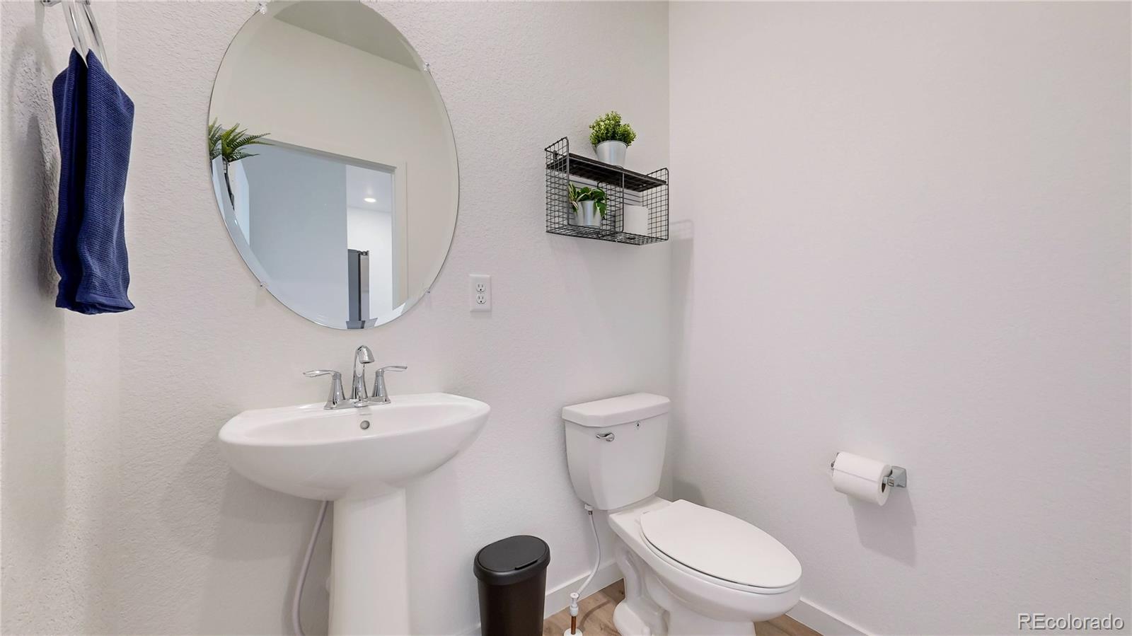MLS Image #7 for 720 n bersshine court,watkins, Colorado