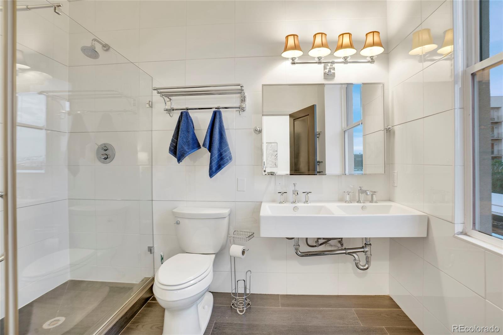 MLS Image #19 for 1521  central street 3c,denver, Colorado