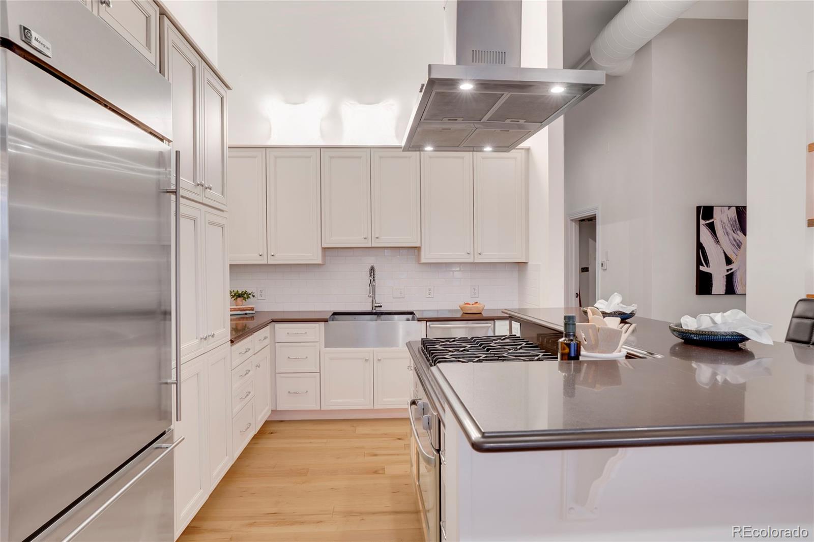 MLS Image #2 for 1521  central street 3c,denver, Colorado
