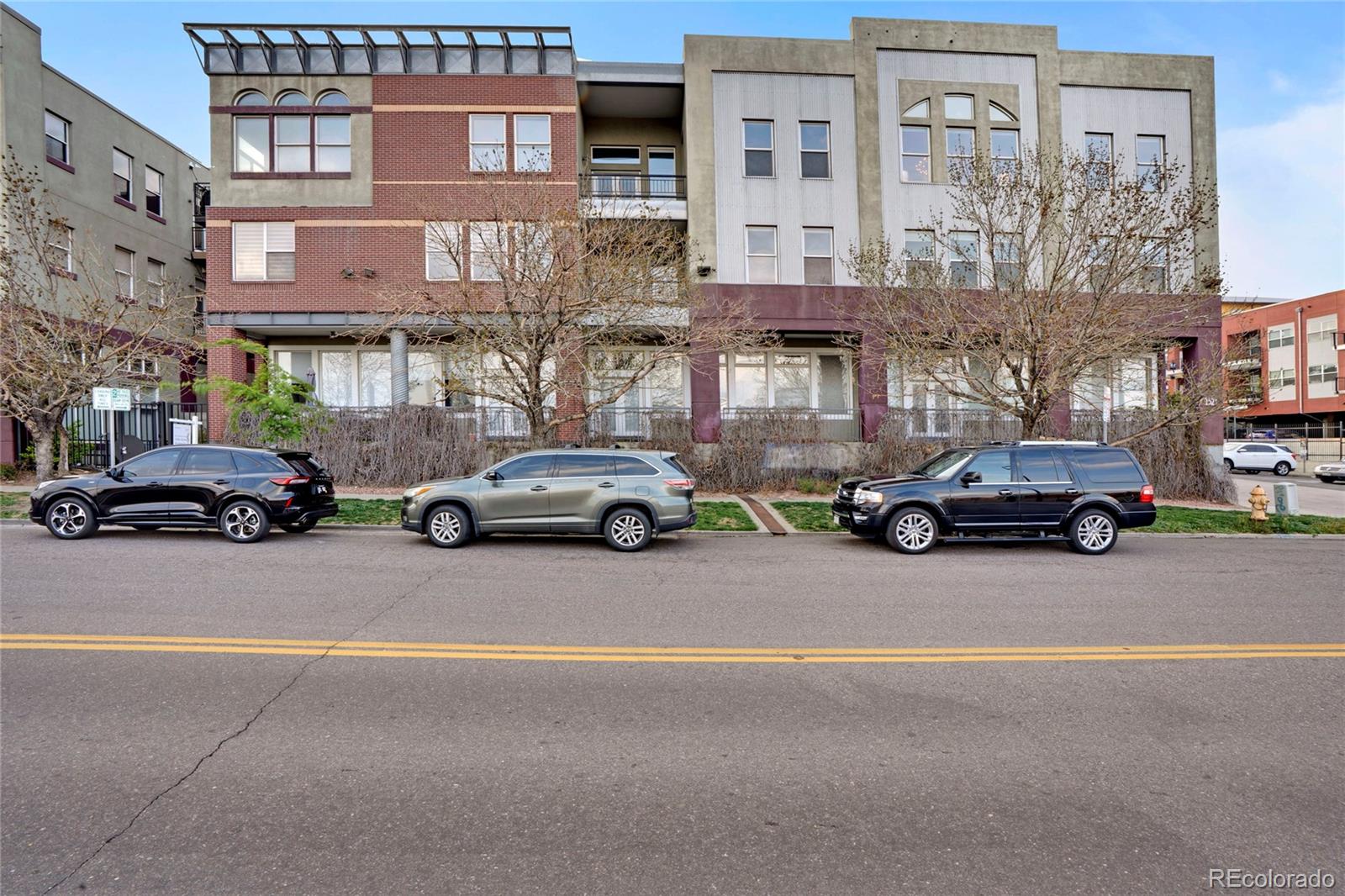 MLS Image #29 for 1521  central street 3c,denver, Colorado