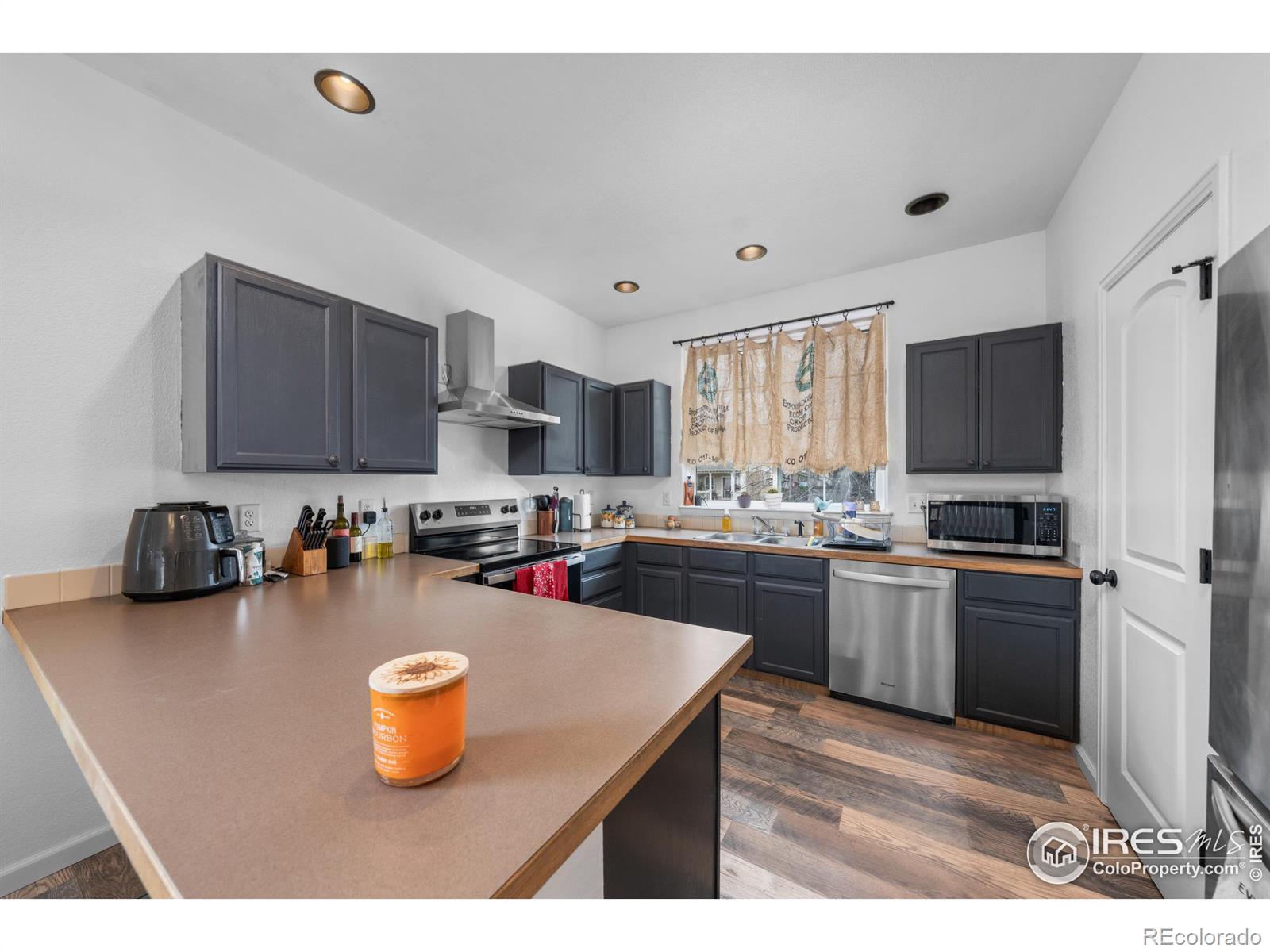 MLS Image #3 for 7357  andover street,wellington, Colorado