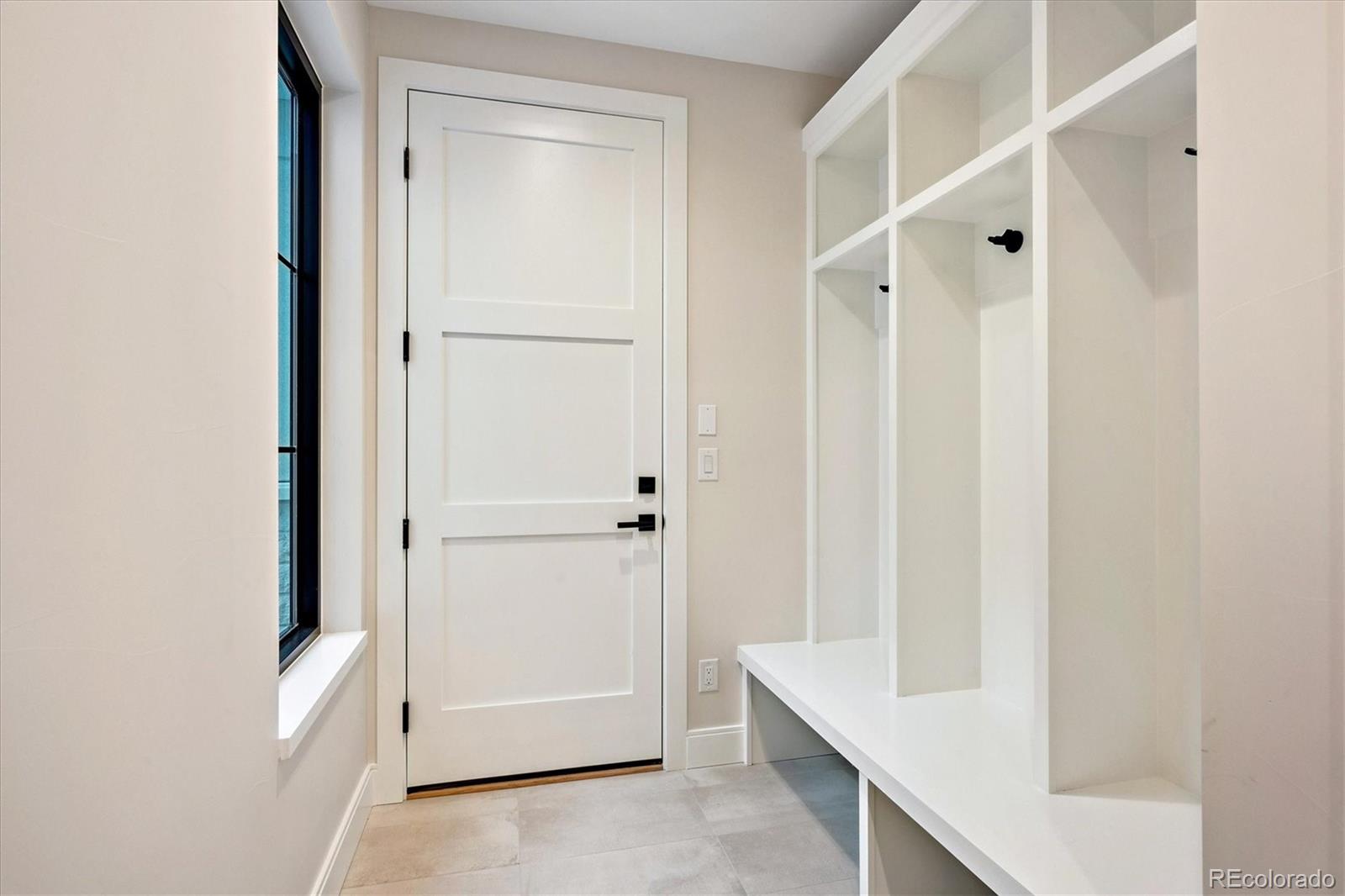 MLS Image #21 for 1679  bellaire street,denver, Colorado