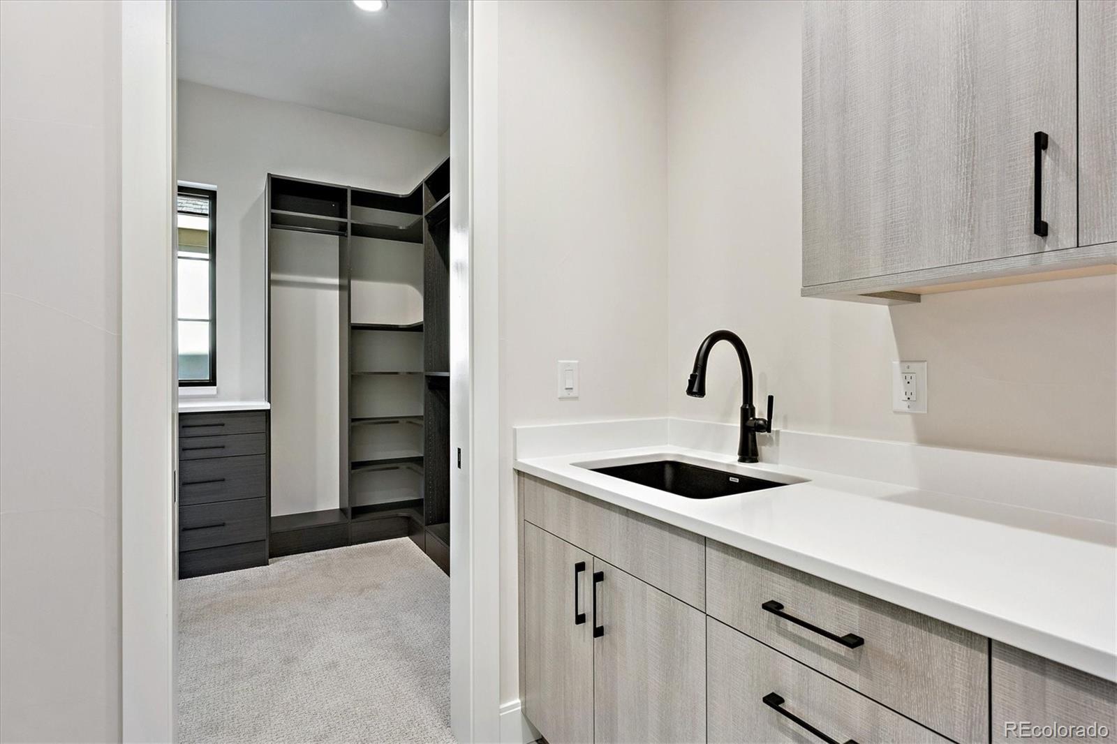 MLS Image #28 for 1679  bellaire street,denver, Colorado