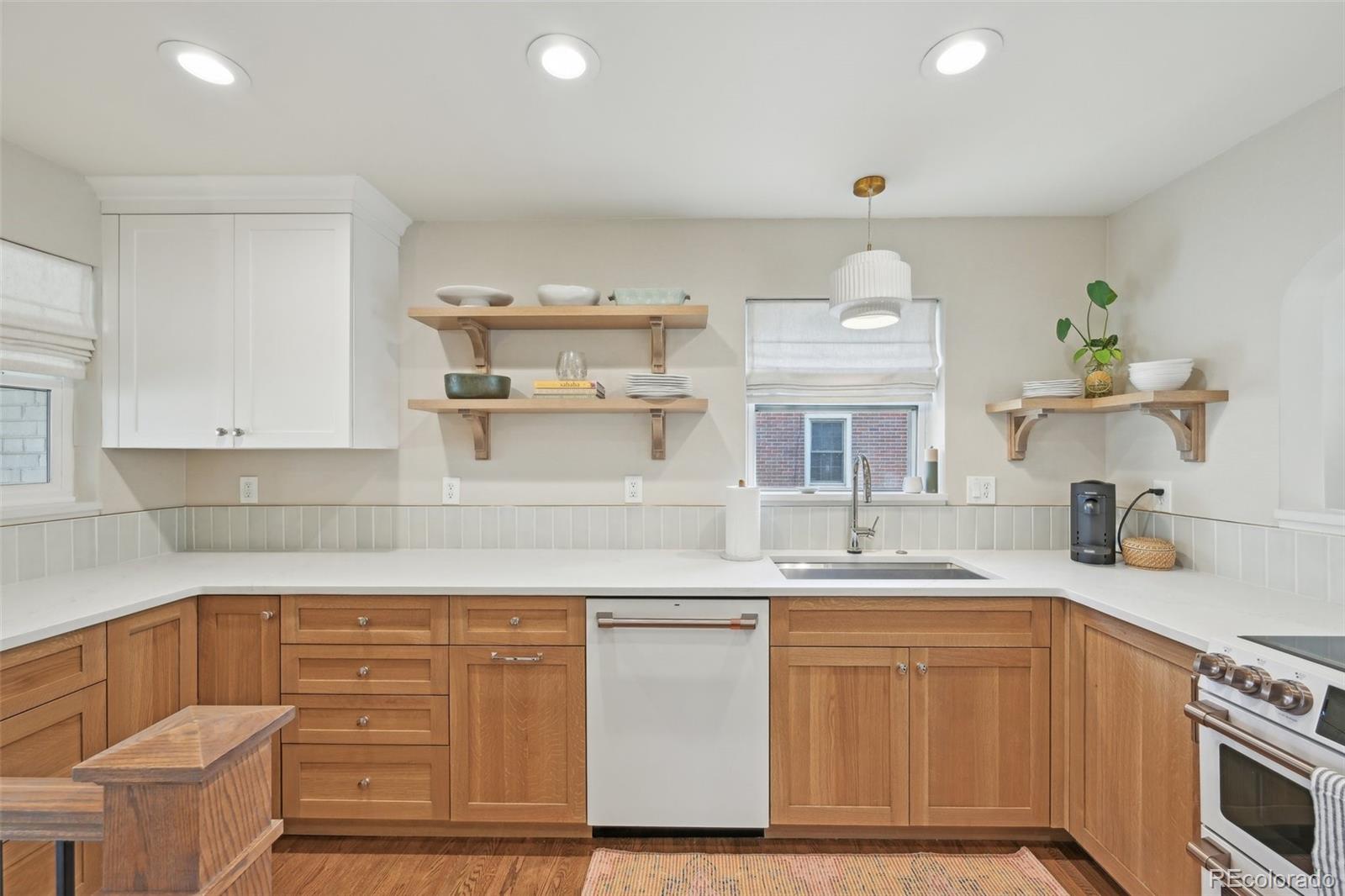 MLS Image #12 for 2830  forest street,denver, Colorado
