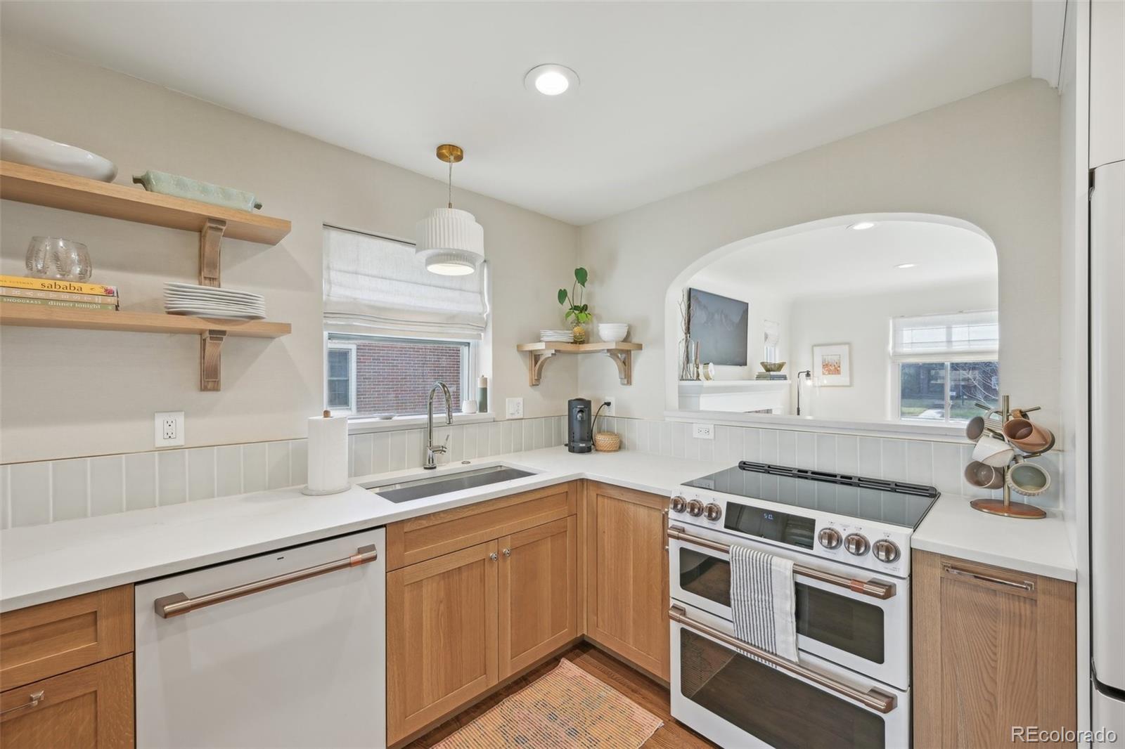 MLS Image #13 for 2830  forest street,denver, Colorado