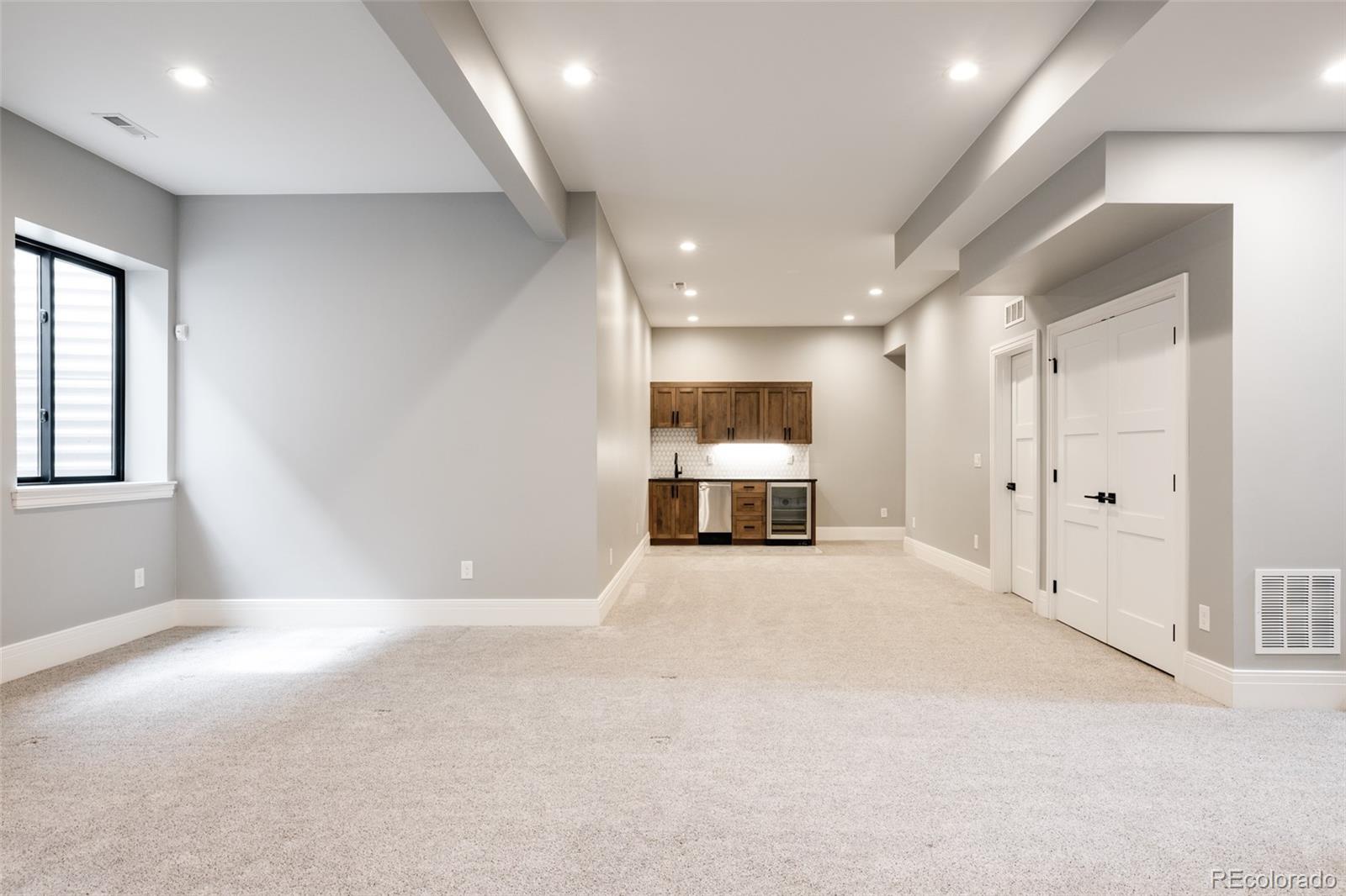 MLS Image #30 for 1375 s clayton street,denver, Colorado