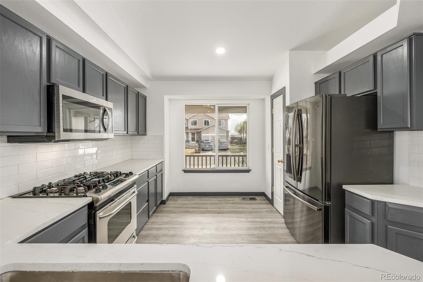 MLS Image #11 for 965 w 96th avenue,thornton, Colorado