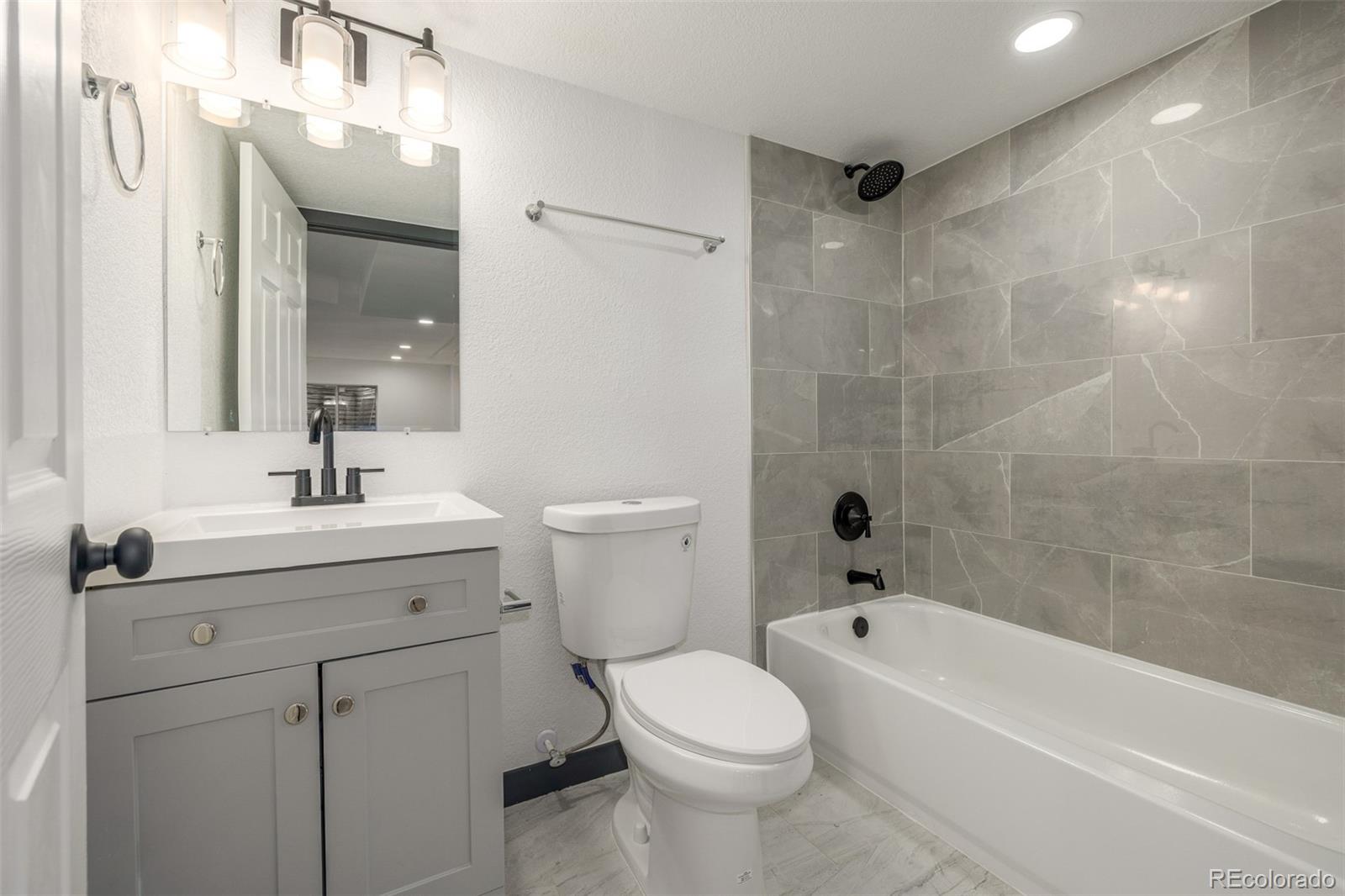 MLS Image #33 for 965 w 96th avenue,thornton, Colorado