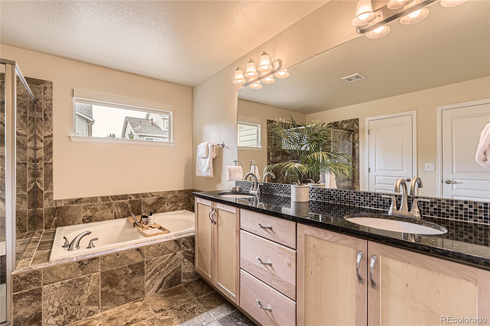 MLS Image #11 for 11919 s meander way,parker, Colorado