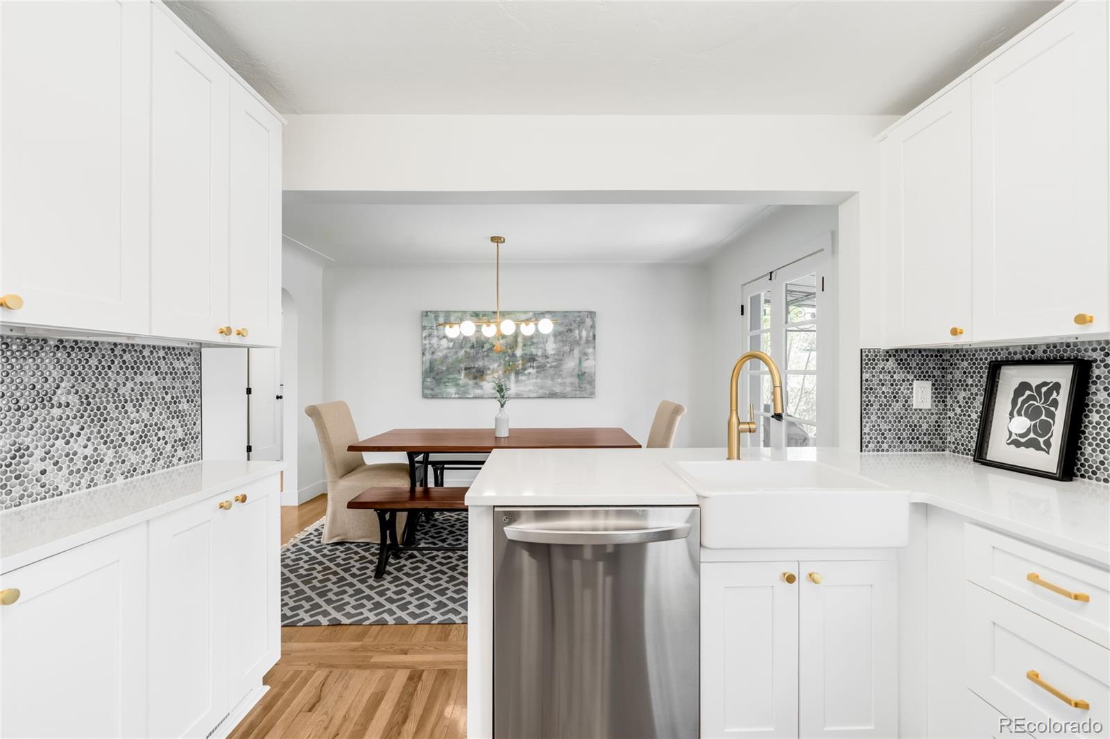 MLS Image #11 for 730  dahlia street,denver, Colorado
