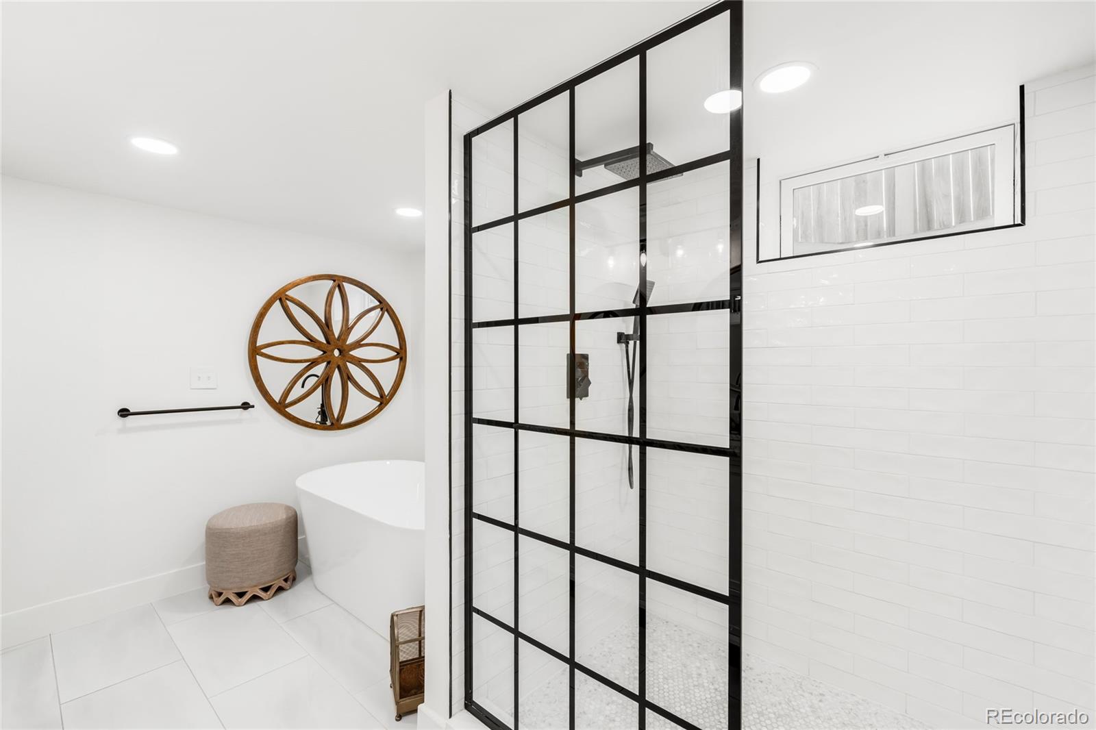 MLS Image #17 for 730  dahlia street,denver, Colorado
