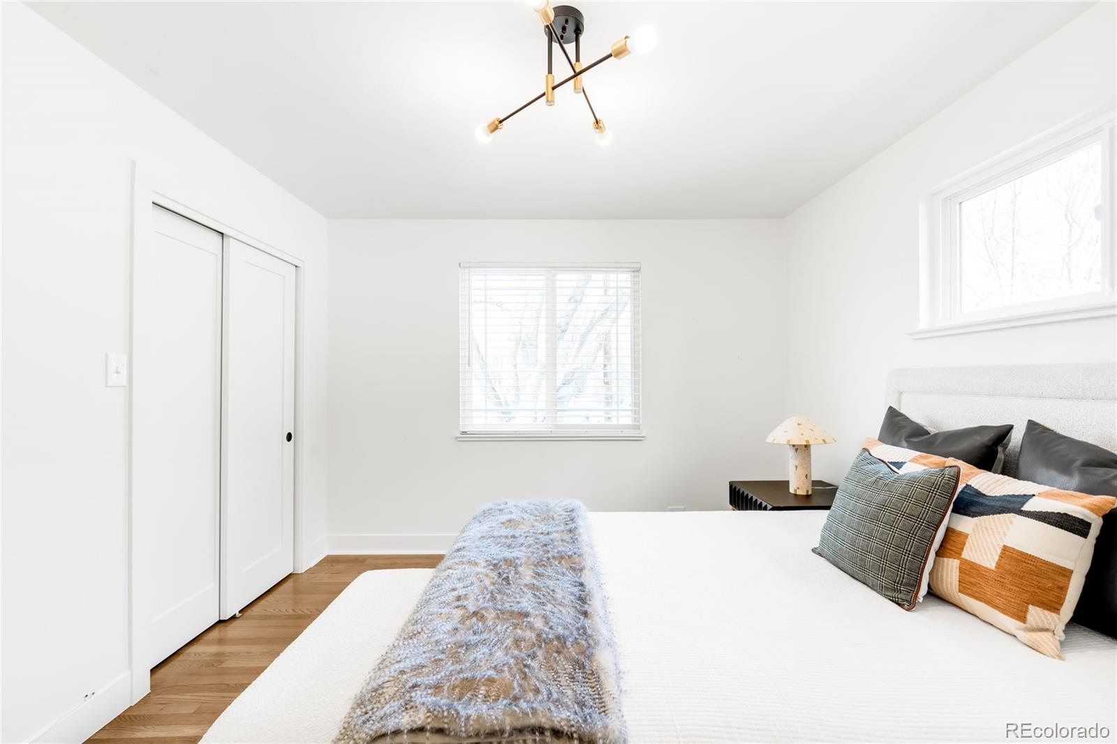 MLS Image #23 for 730  dahlia street,denver, Colorado