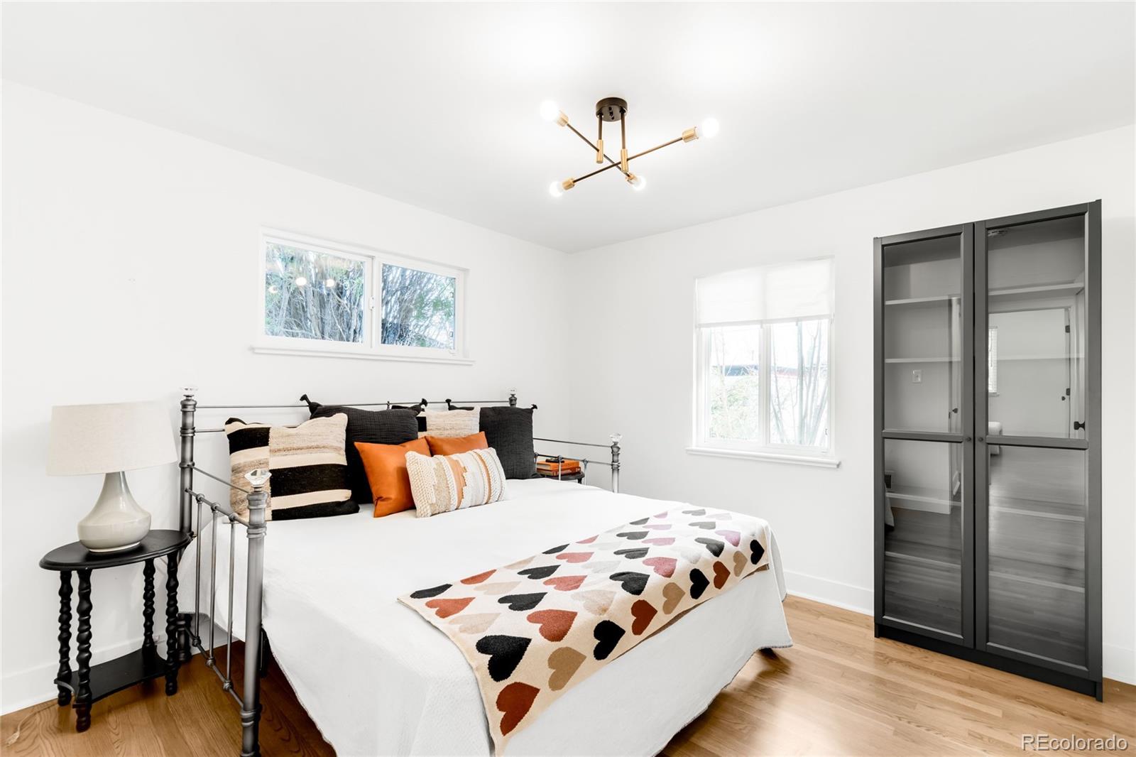 MLS Image #24 for 730  dahlia street,denver, Colorado