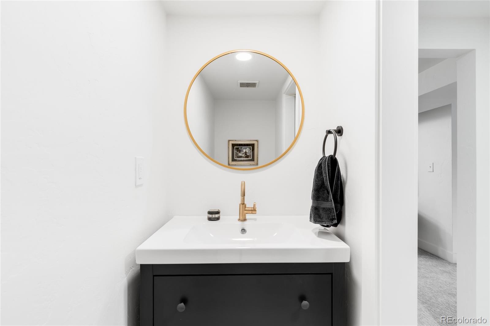 MLS Image #28 for 730  dahlia street,denver, Colorado