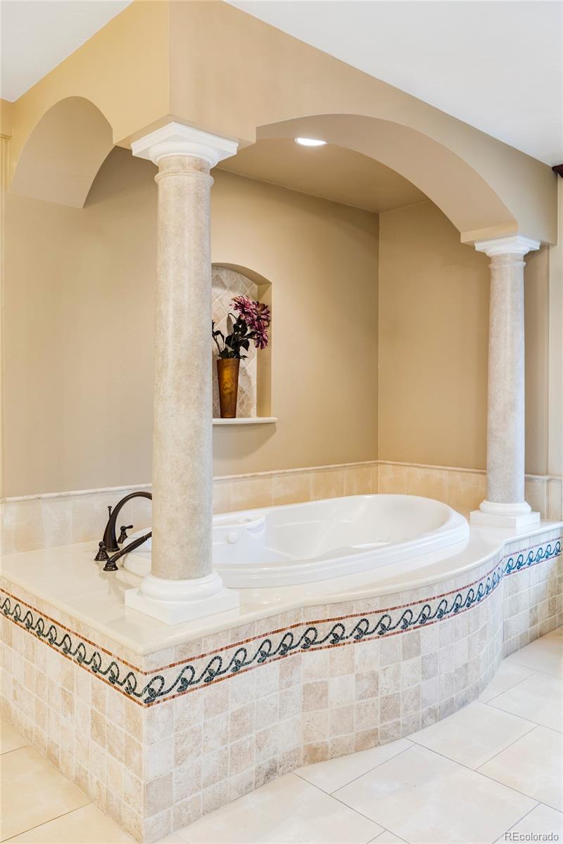MLS Image #26 for 2209  green oaks lane,greenwood village, Colorado
