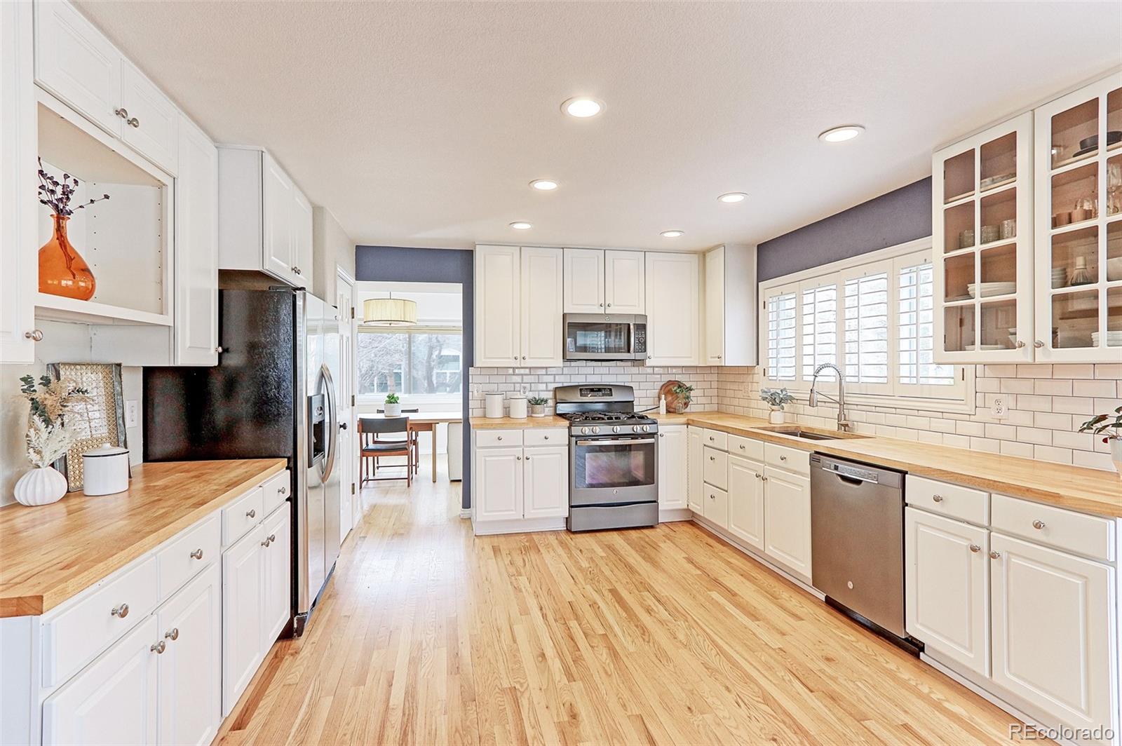 MLS Image #3 for 360  peregrine circle,broomfield, Colorado