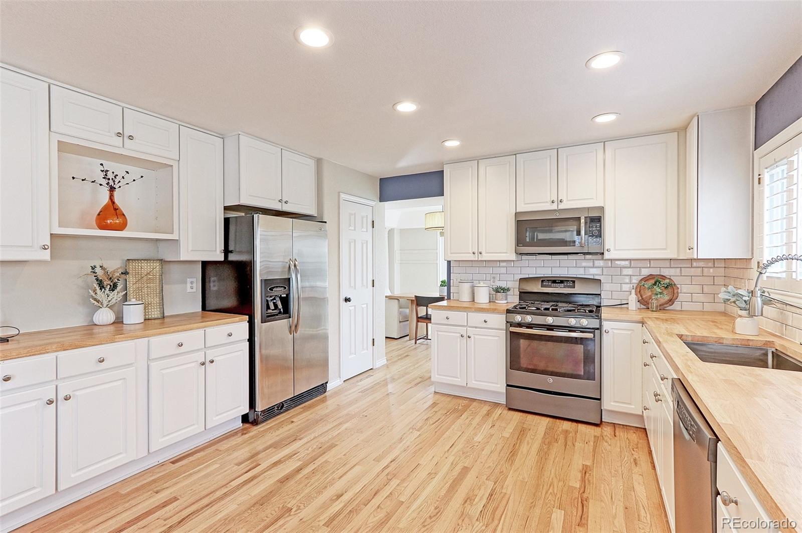 MLS Image #5 for 360  peregrine circle,broomfield, Colorado