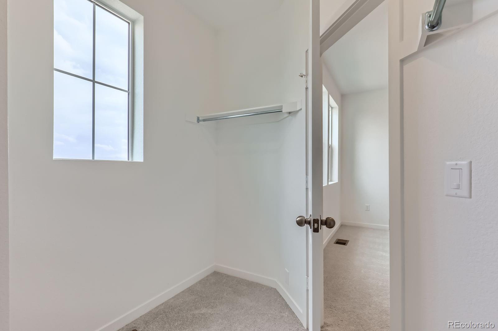 MLS Image #8 for 6579  parterre parkway,thornton, Colorado
