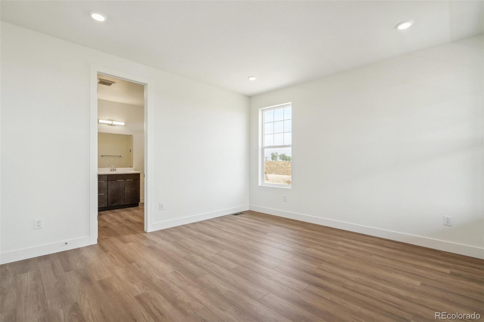 MLS Image #20 for 6384 e 154th place,thornton, Colorado