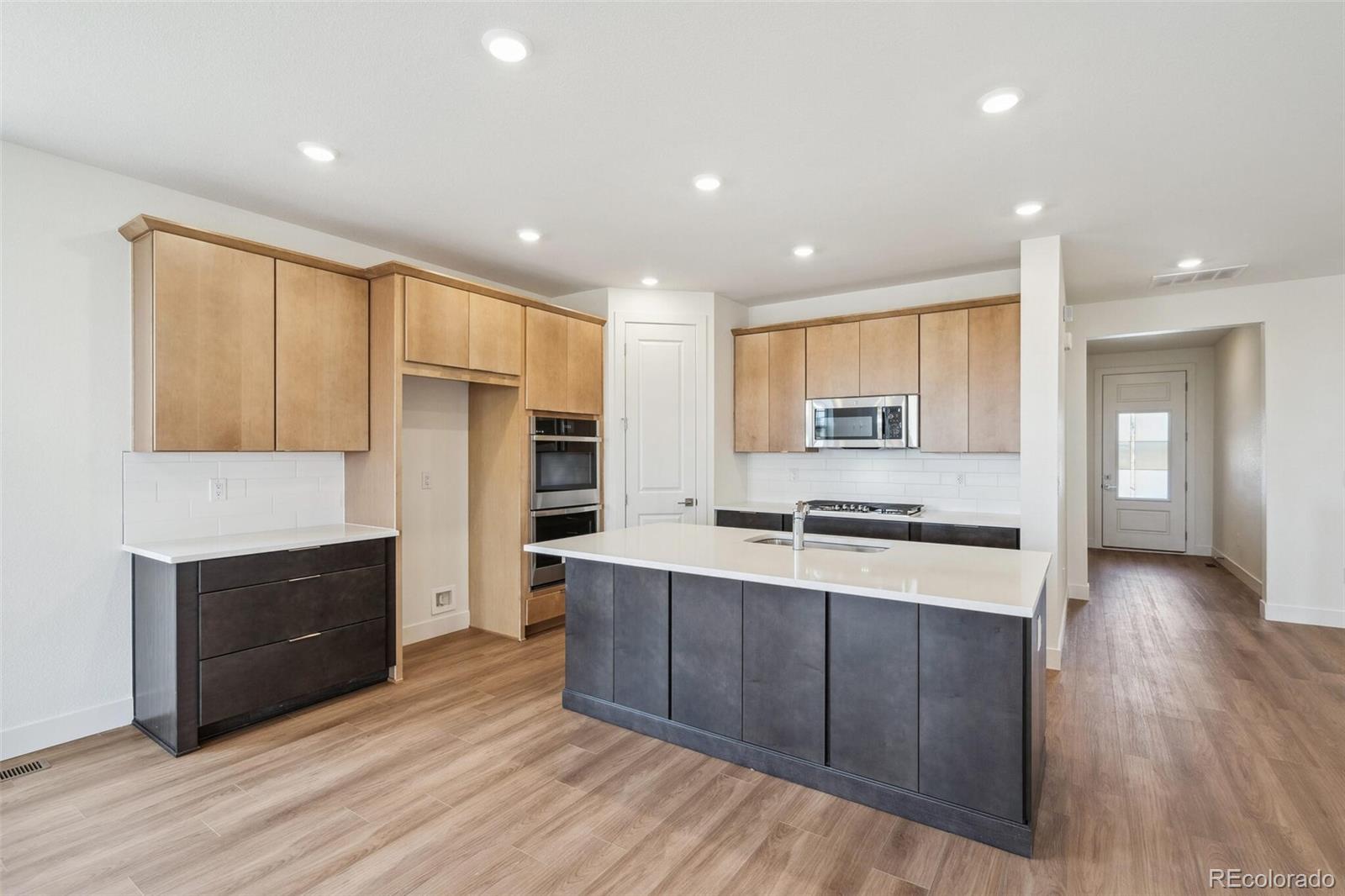 MLS Image #8 for 6384 e 154th place,thornton, Colorado