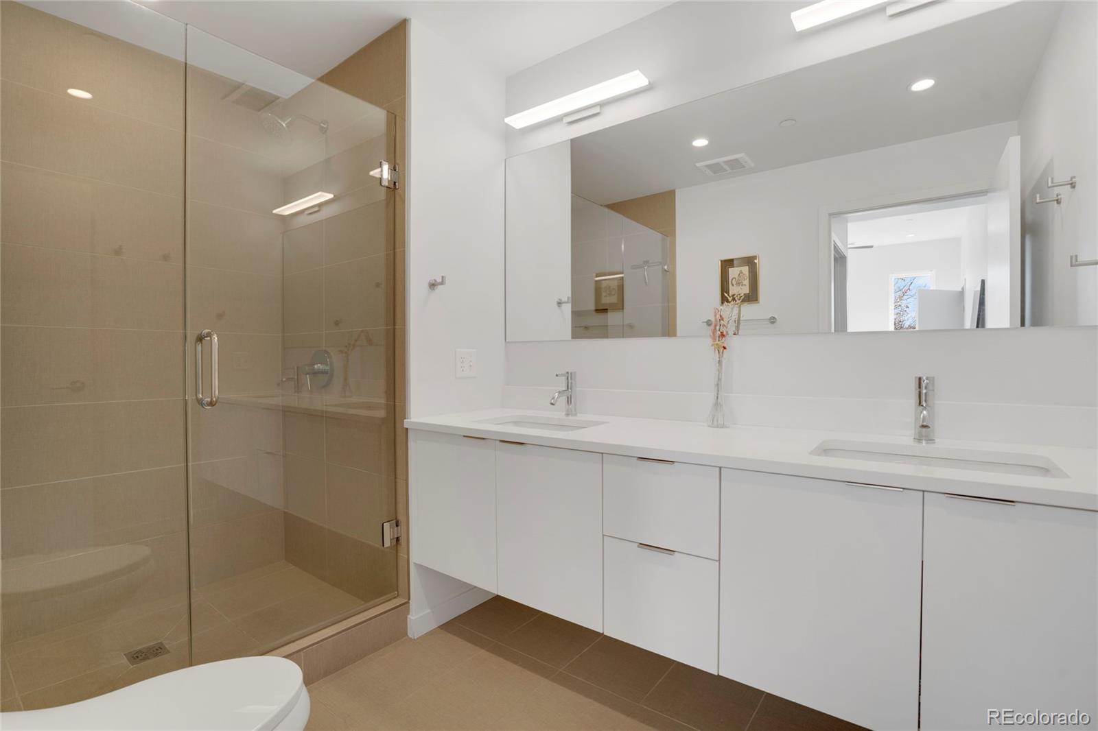 MLS Image #14 for 1300 n ogden street,denver, Colorado