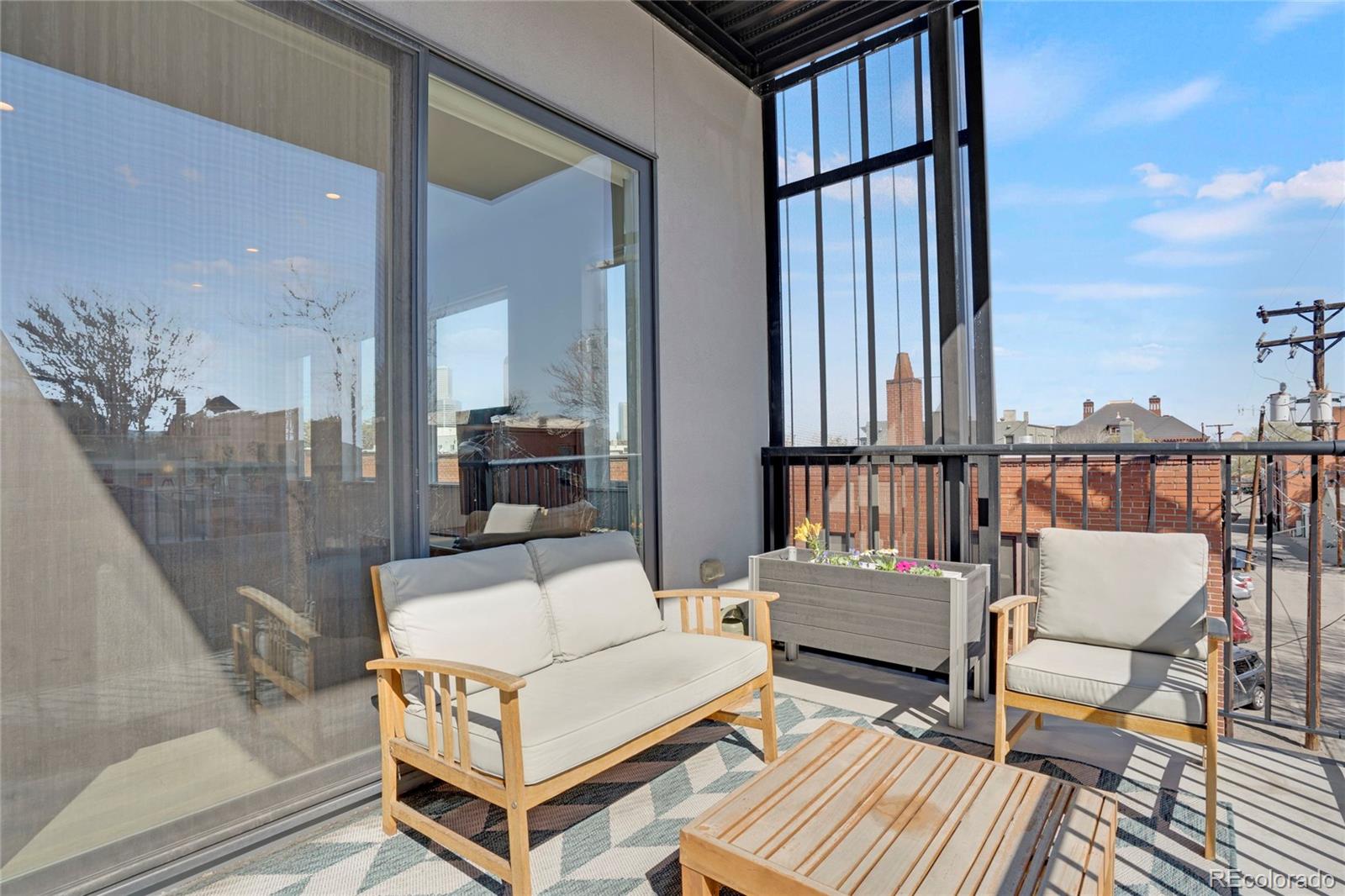 MLS Image #21 for 1300 n ogden street,denver, Colorado