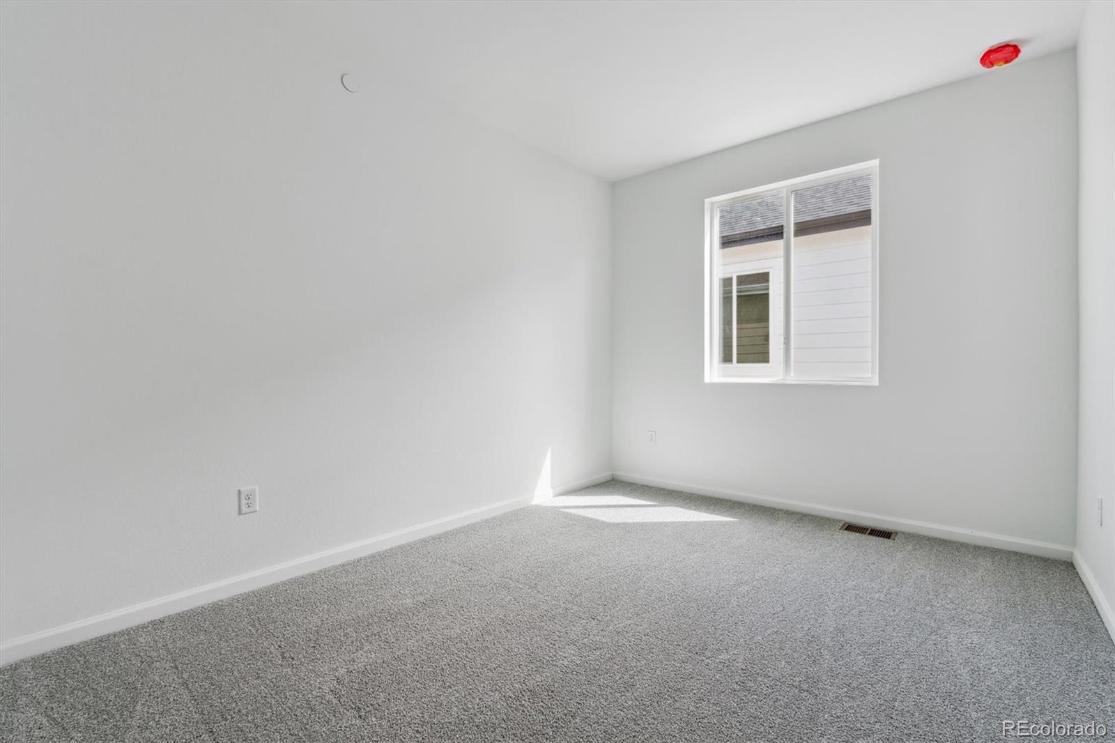 MLS Image #15 for 9662  cathay street,commerce city, Colorado