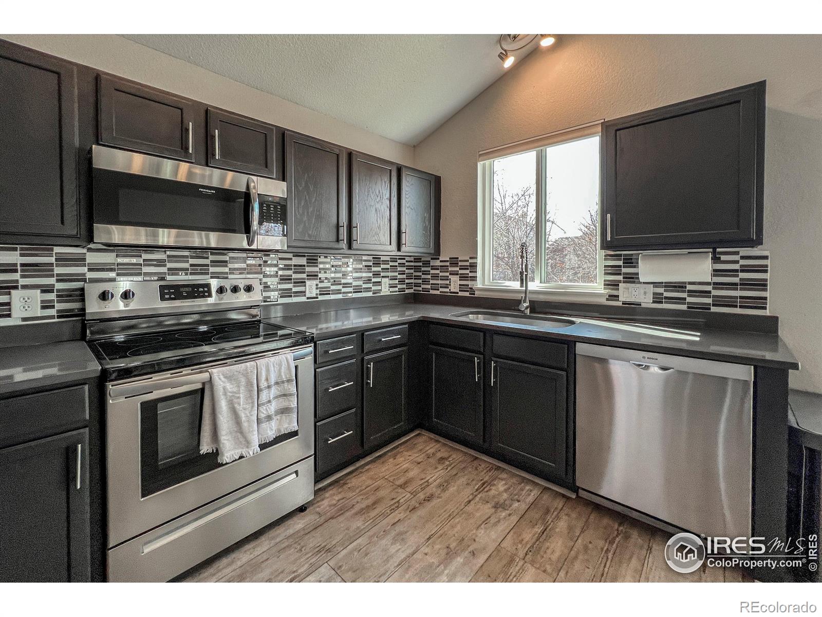 MLS Image #8 for 692  mathews circle,erie, Colorado