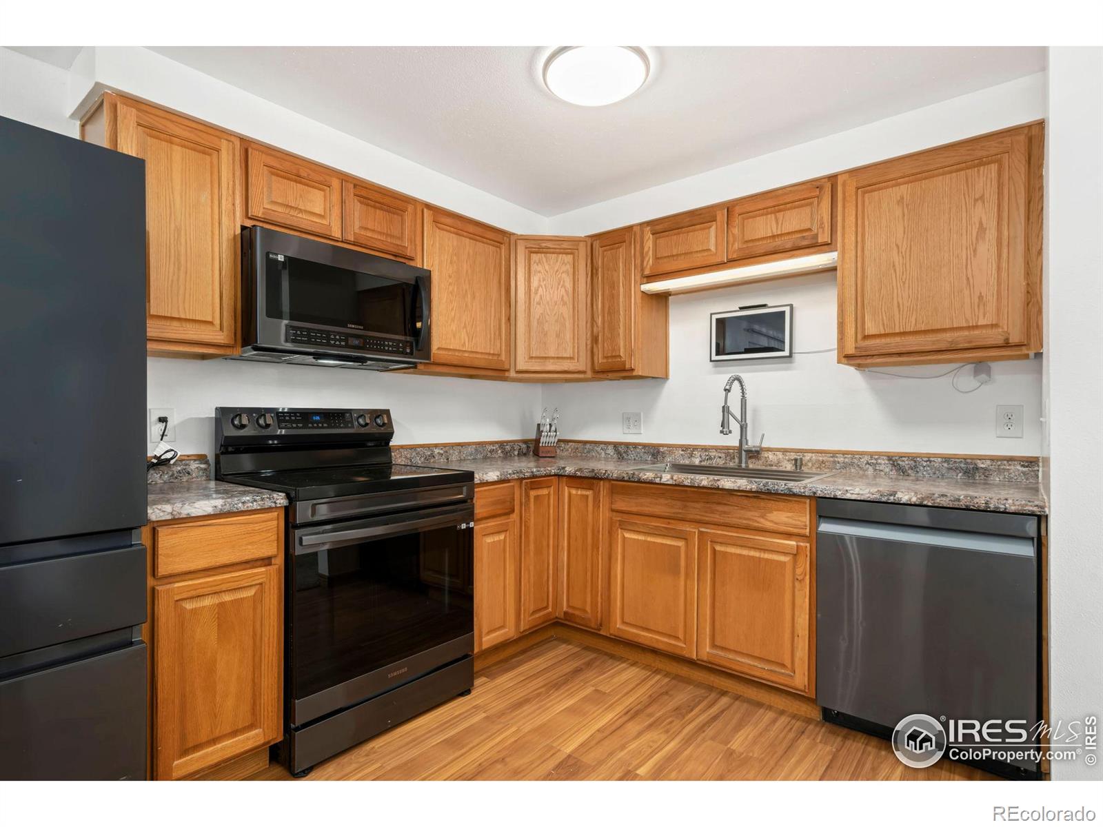 MLS Image #9 for 736  2nd st ct,kersey, Colorado