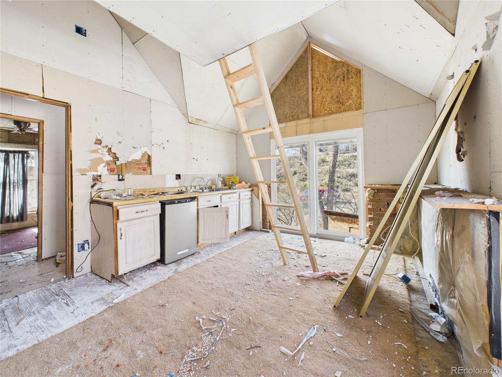 MLS Image #23 for 102  marble street,florence, Colorado