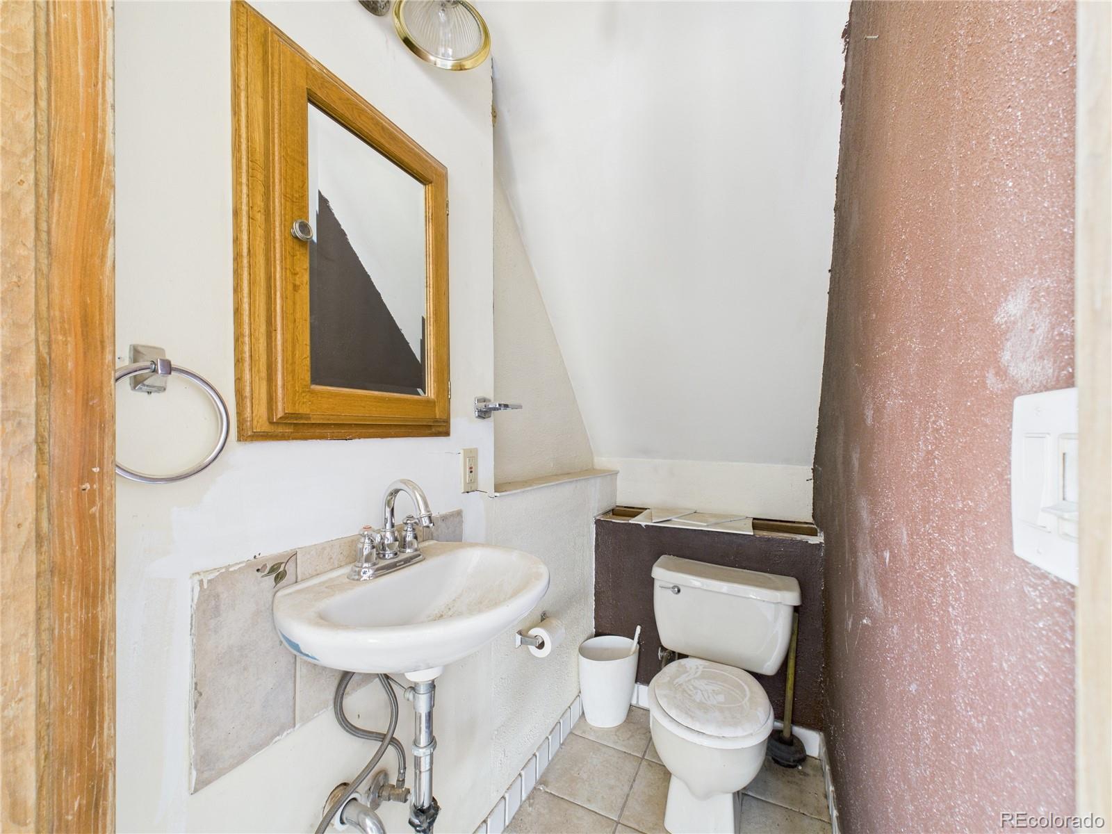MLS Image #24 for 102  marble street,florence, Colorado