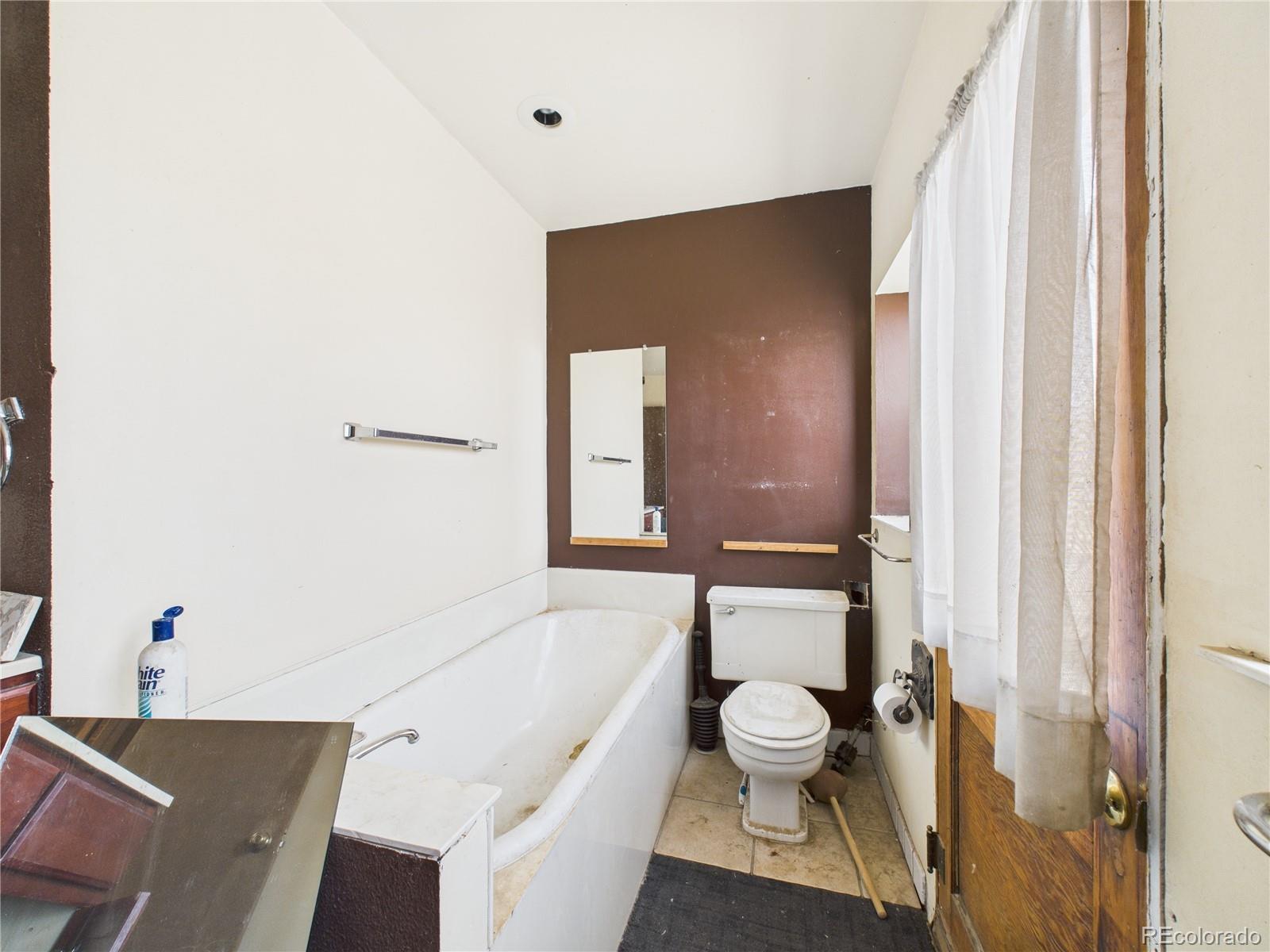 MLS Image #28 for 102  marble street,florence, Colorado
