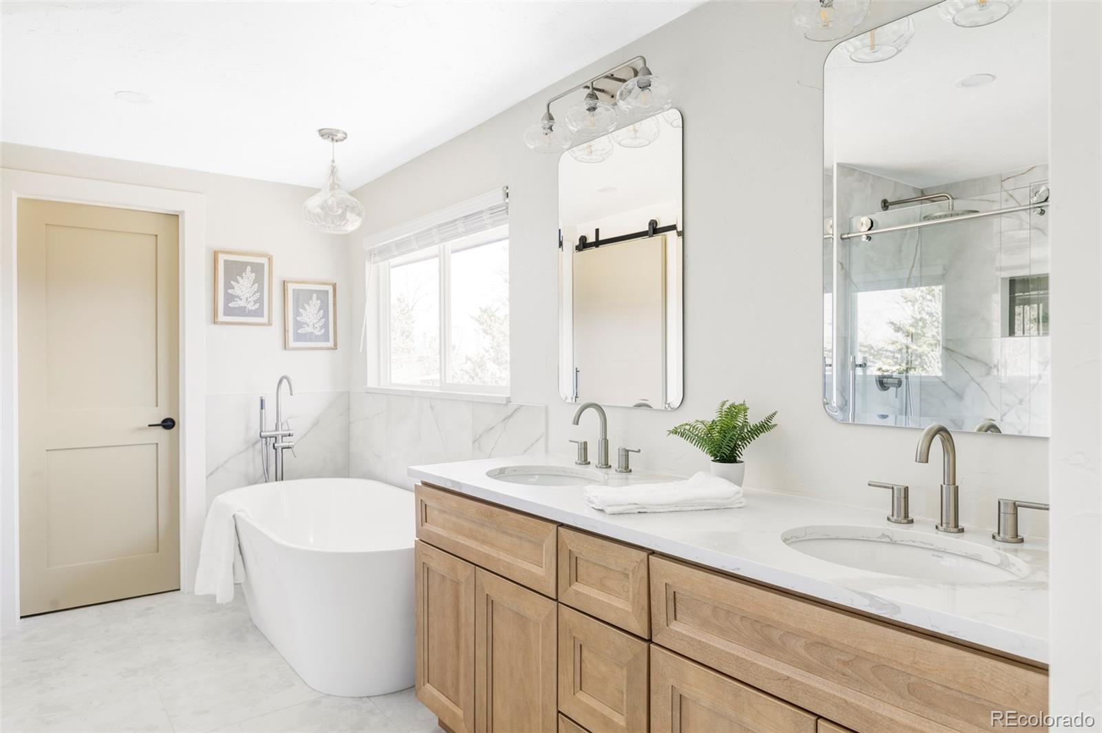 MLS Image #25 for 3100 s holly place,denver, Colorado