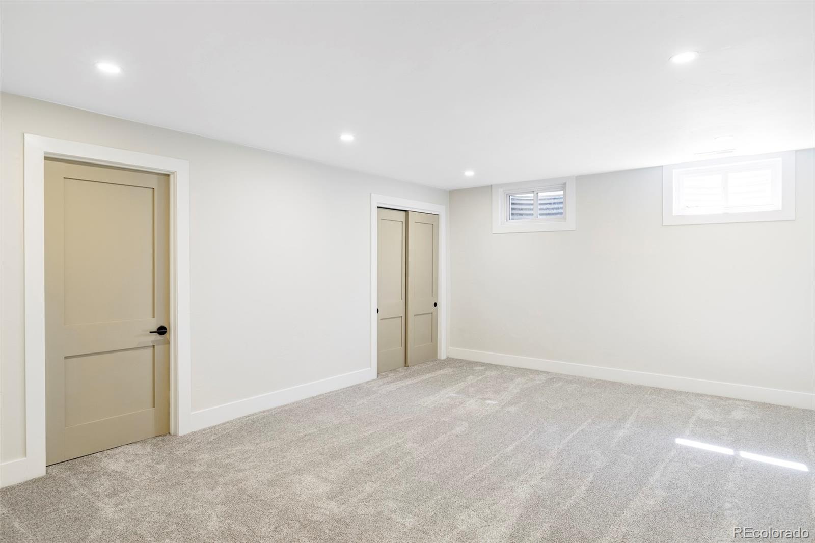 MLS Image #42 for 3100 s holly place,denver, Colorado