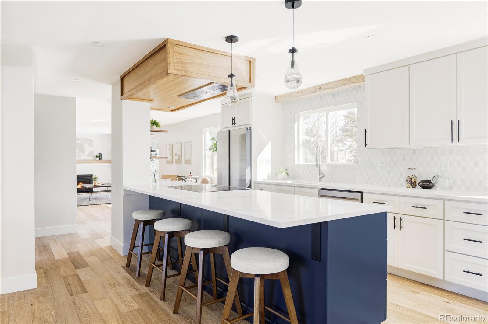 MLS Image #9 for 3100 s holly place,denver, Colorado