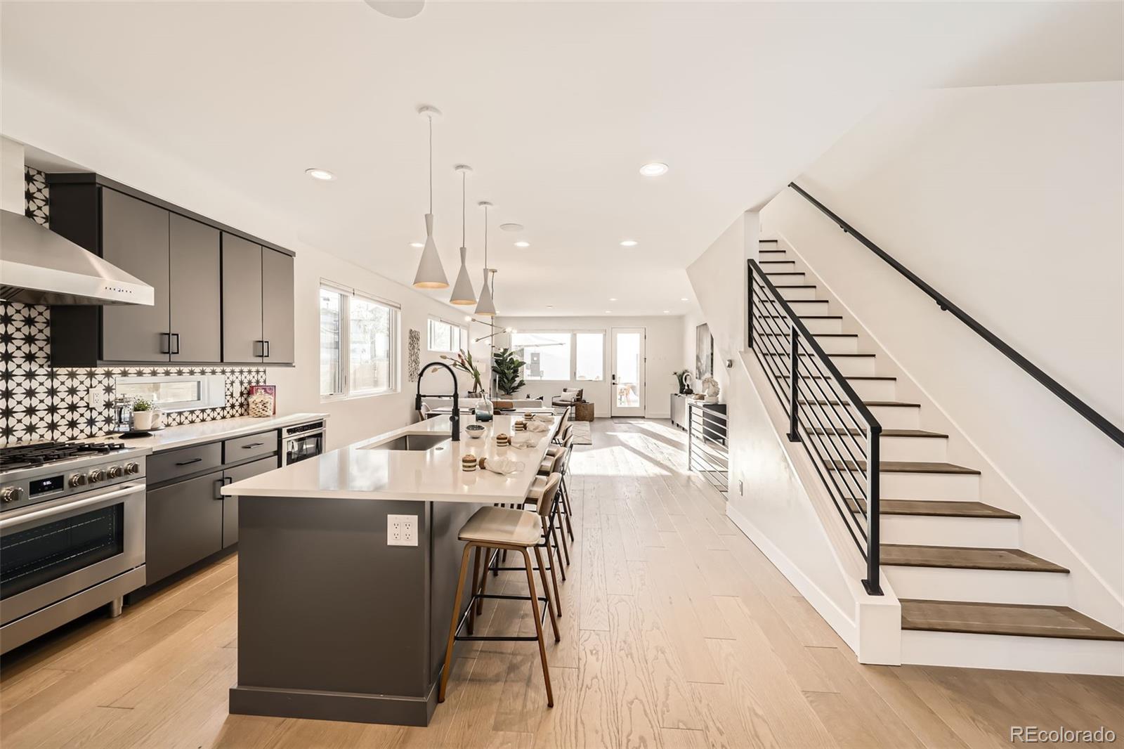 MLS Image #2 for 3701  lipan street,denver, Colorado