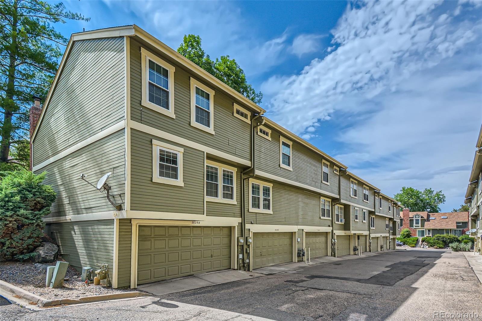 MLS Image #27 for 2029 s hannibal street,aurora, Colorado