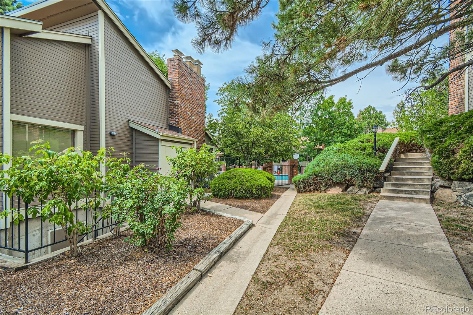 MLS Image #29 for 2029 s hannibal street,aurora, Colorado