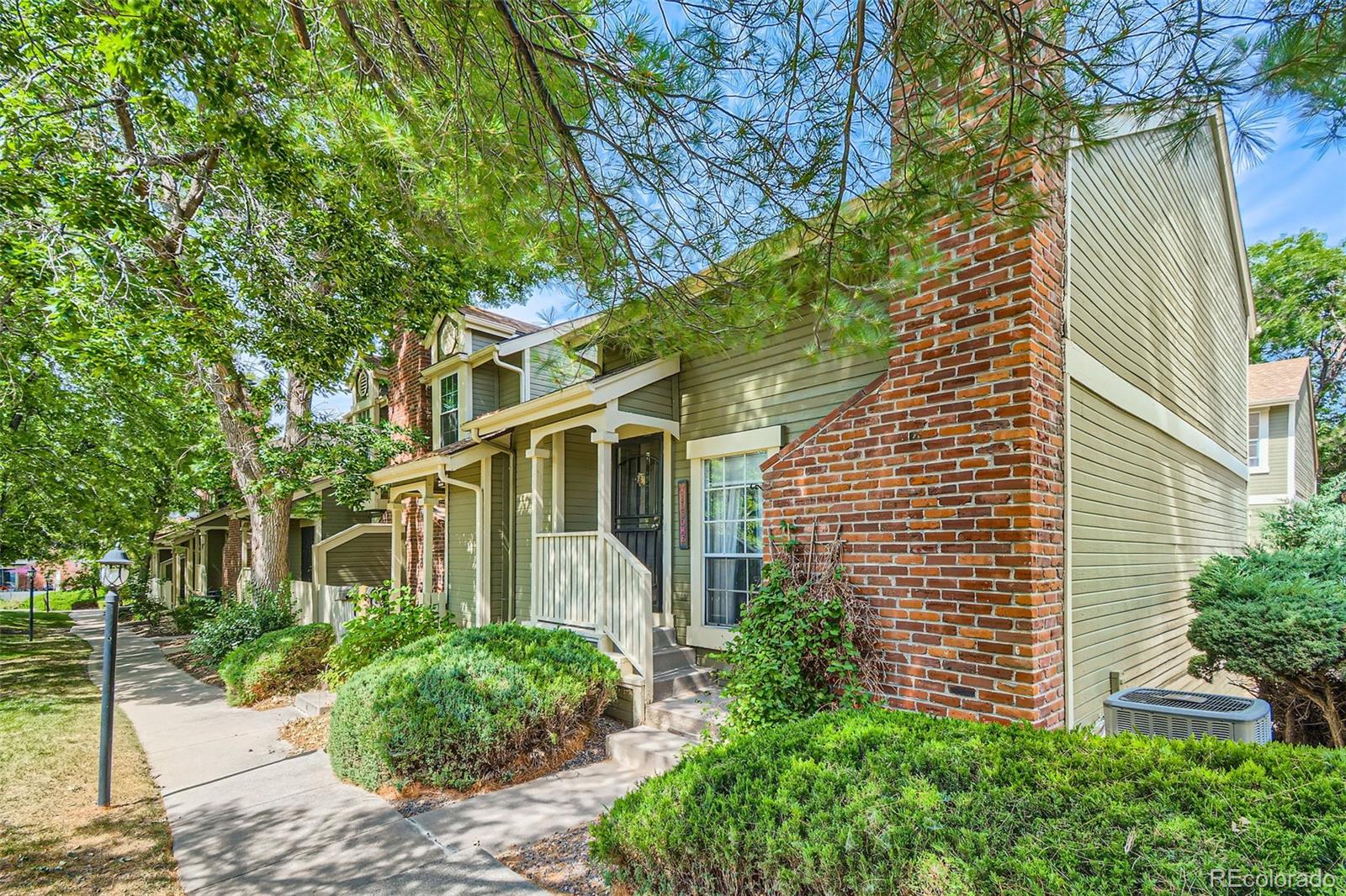 MLS Image #5 for 2029 s hannibal street,aurora, Colorado
