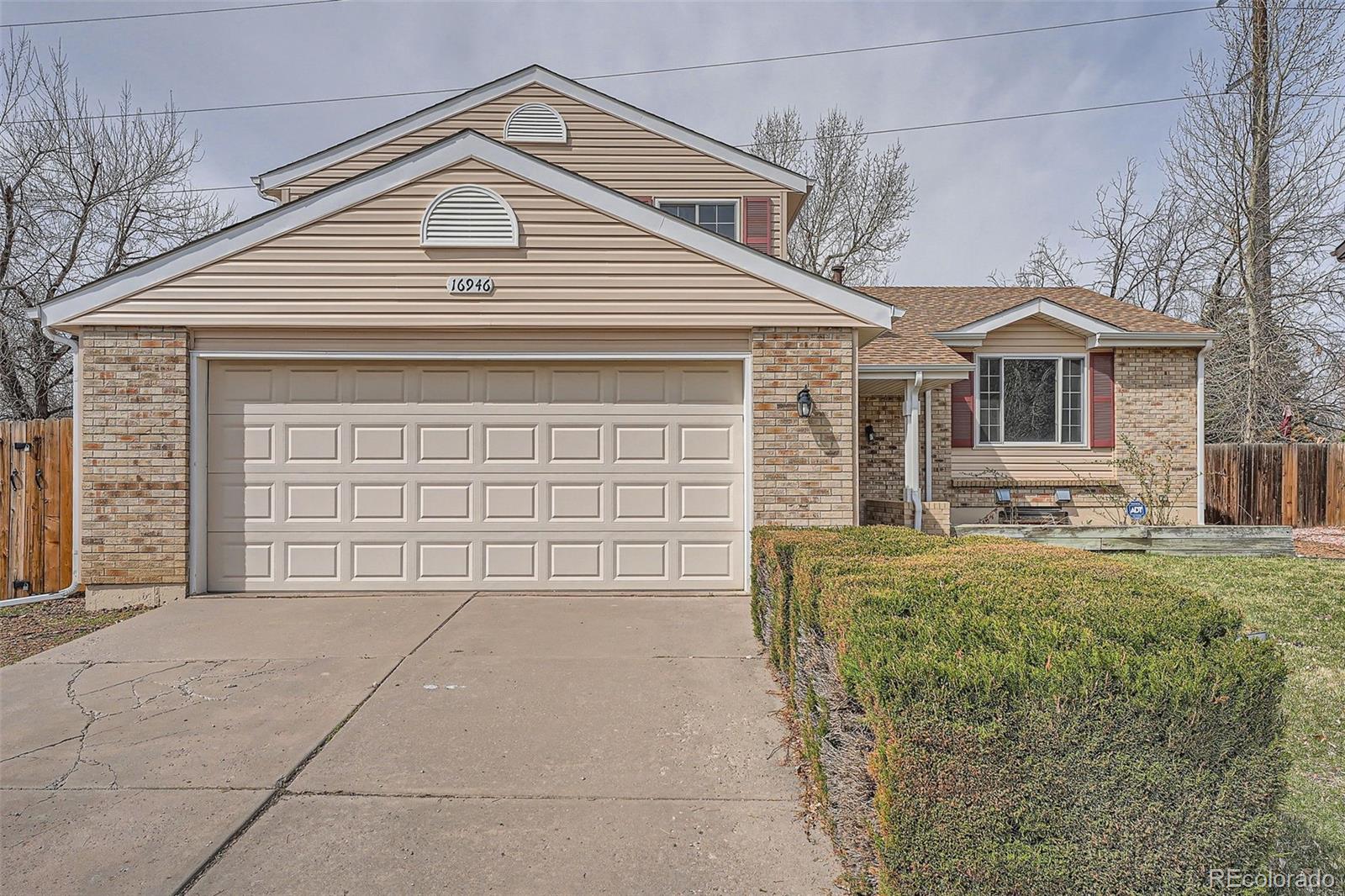 CMA Image for 16946 e progress circle,Centennial, Colorado