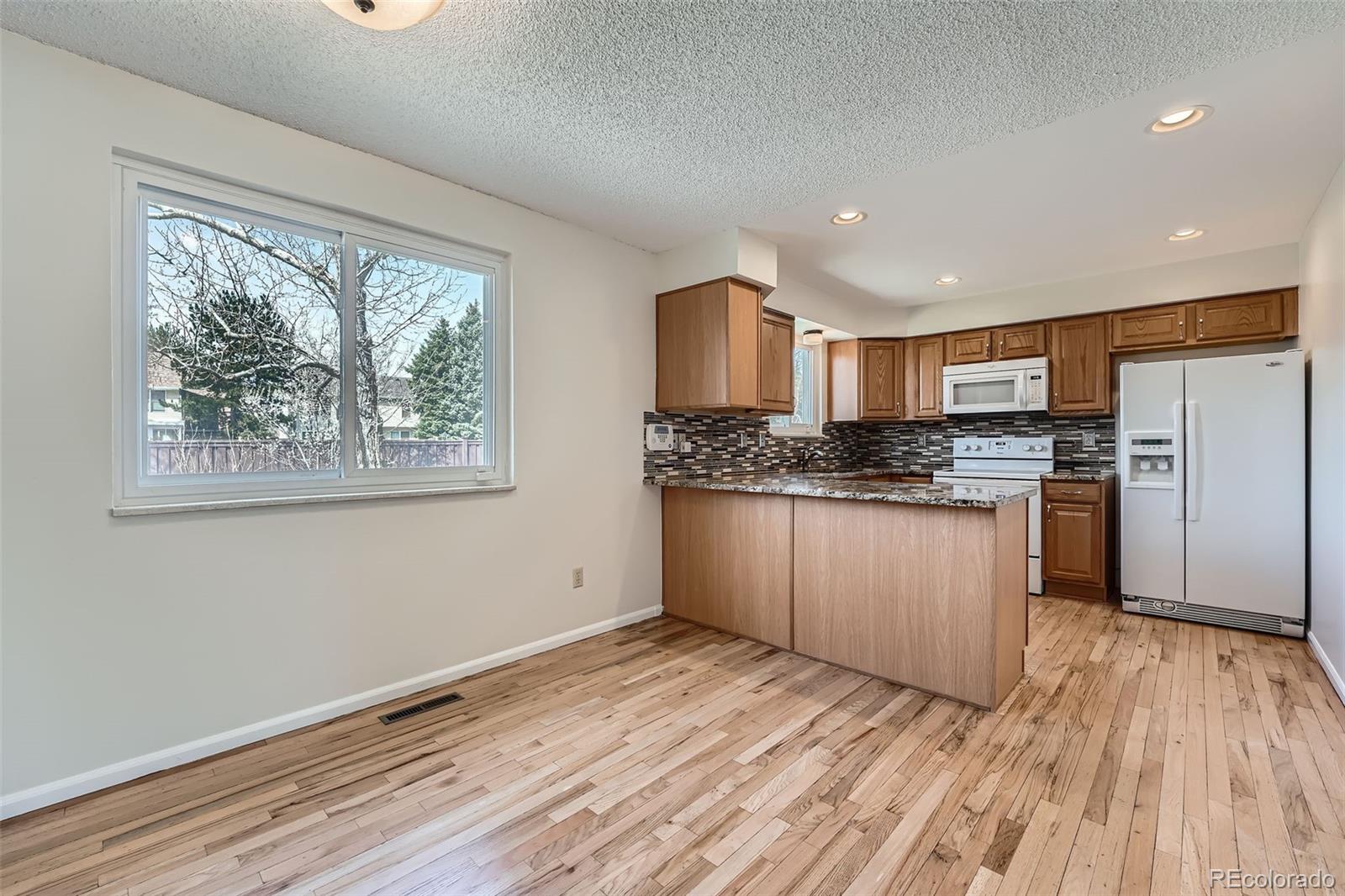 MLS Image #10 for 16946 e progress circle,centennial, Colorado