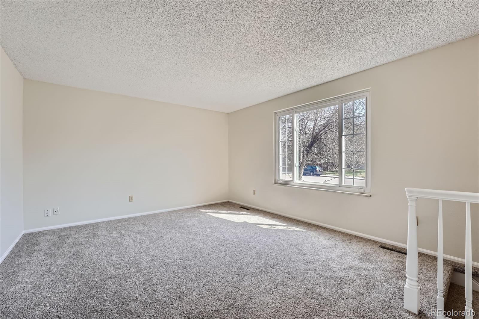 MLS Image #3 for 16946 e progress circle,centennial, Colorado