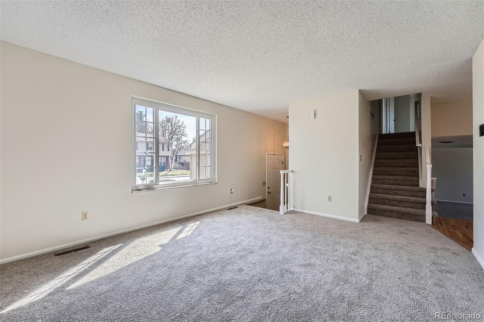 MLS Image #5 for 16946 e progress circle,centennial, Colorado