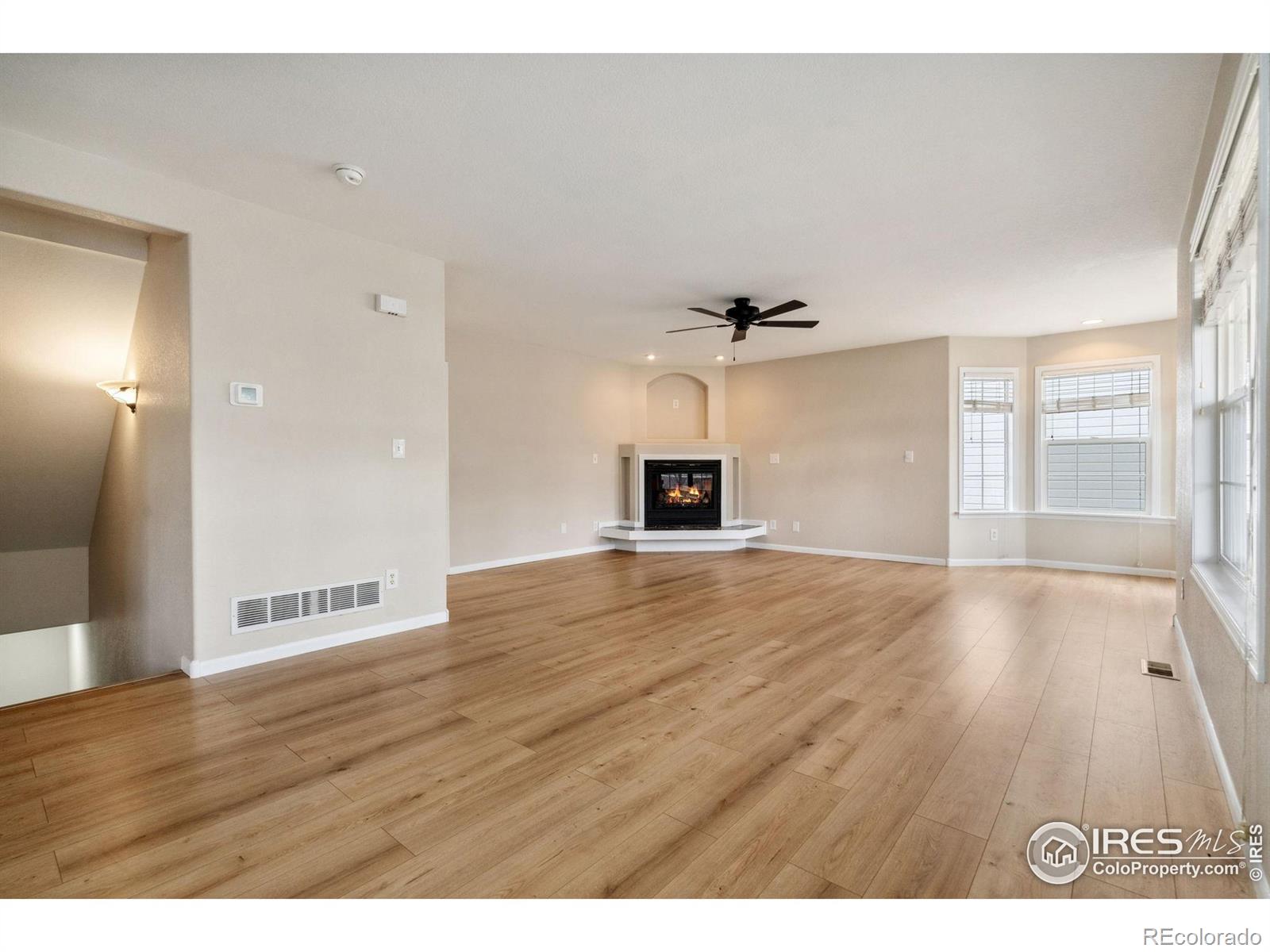 MLS Image #11 for 447  lark bunting avenue,loveland, Colorado